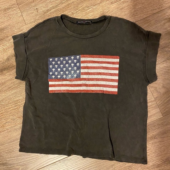 Brandy Melville Tops - Brandy Melville T shirt